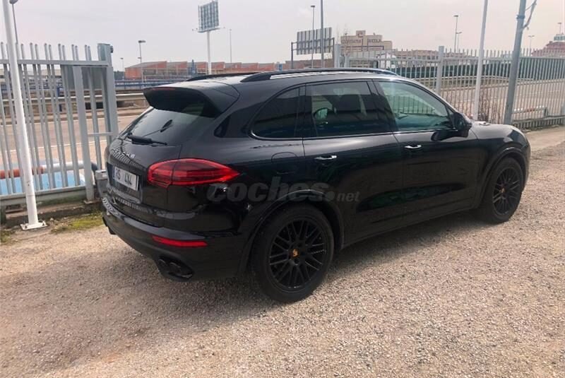 PORSCHE Cayenne Diesel Platinum Edition 5p.