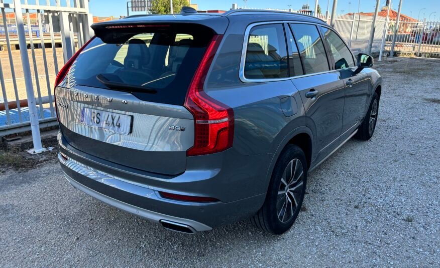 VOLVO XC90 MOMENTUN PLUS