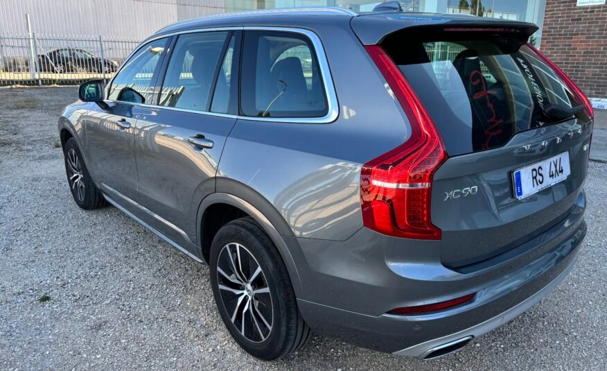 VOLVO XC90 MOMENTUN PLUS