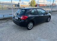 TOYOTA Auris 2.0 D4D SOL