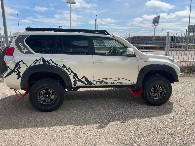 TOYOTA Land Cruiser 3.0 vx