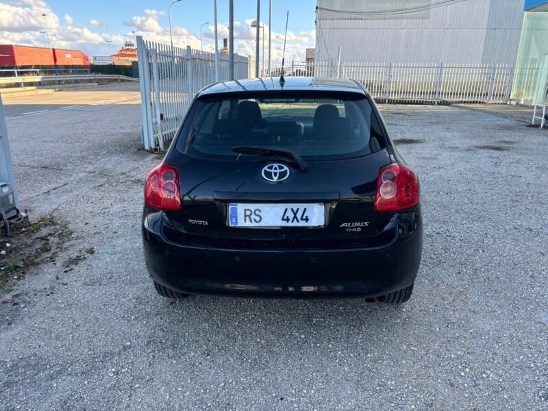 TOYOTA Auris 2.0 D4D SOL