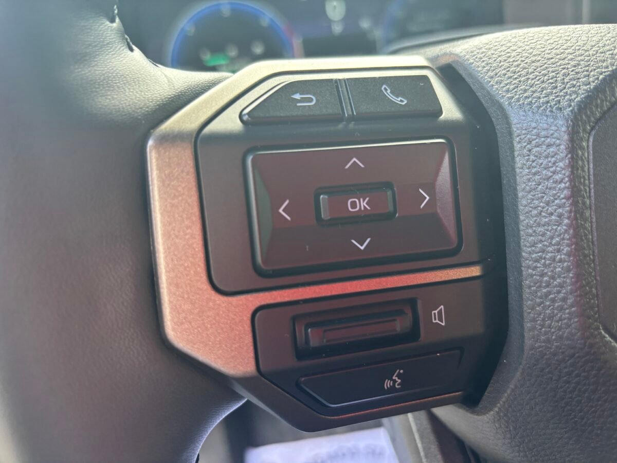 TOYOTA Land Cruiser VX 250