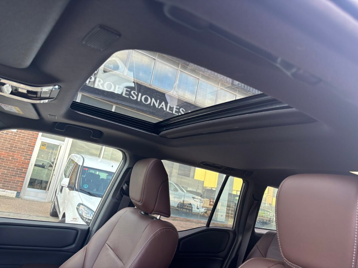 TOYOTA Land Cruiser VX 250