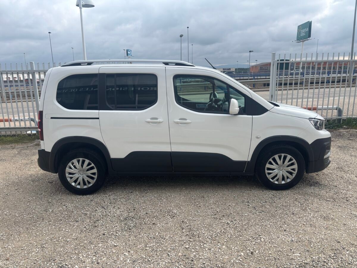 PEUGEOT RIFTER ACTIVE BLUE HDI