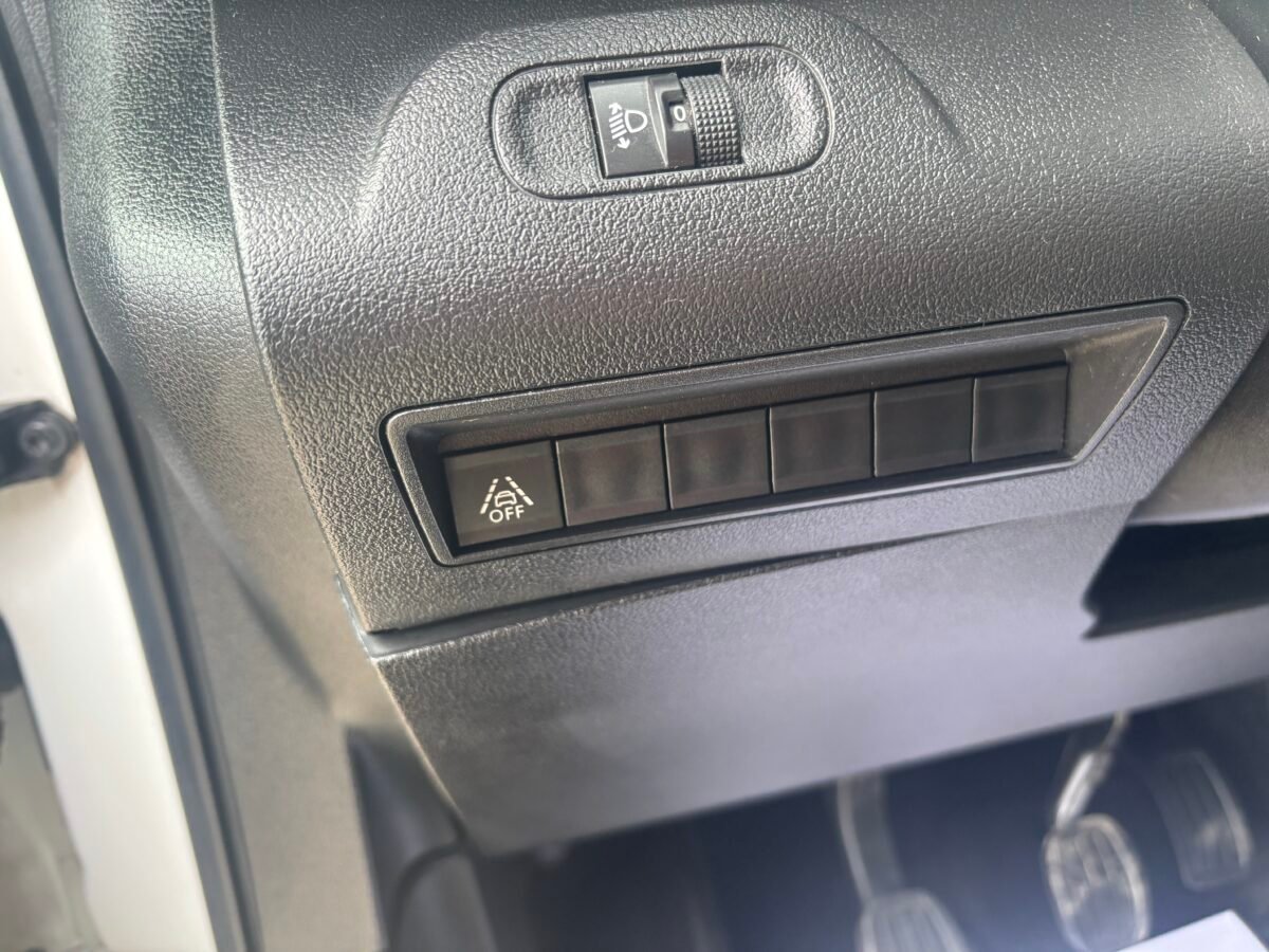 PEUGEOT RIFTER ACTIVE BLUE HDI