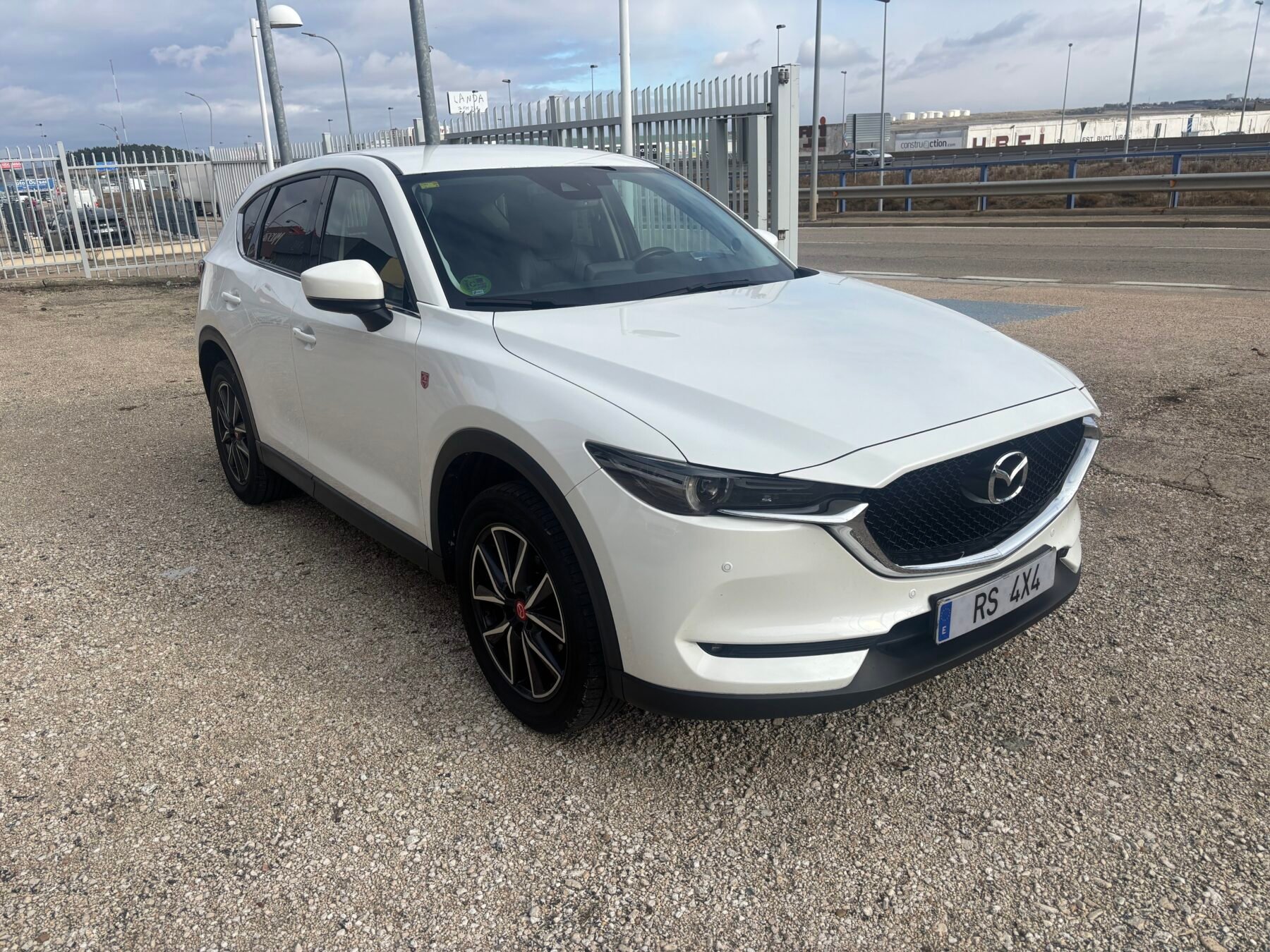MAZDA CX5 2.0 G 121kW 165CV 2WD Zenith White