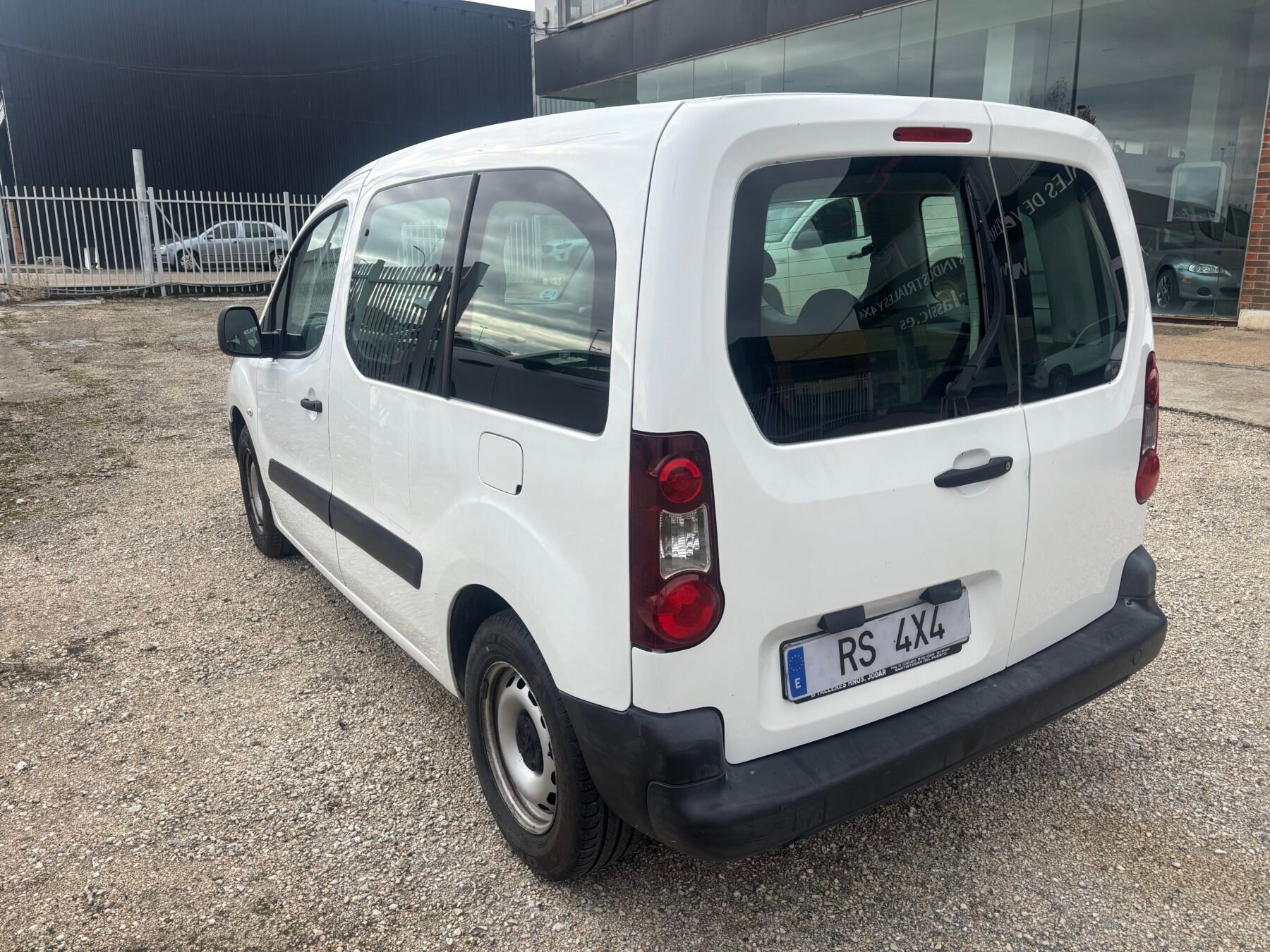PEUGEOT PARTNER TEPEE Active 1.6 BlueHDi 73KW 100CV