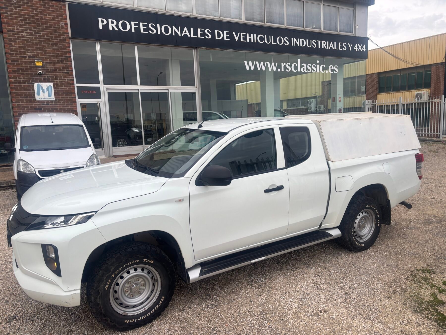 MITSUBISHI L200 2.3 DID CABINA XTRA PRO