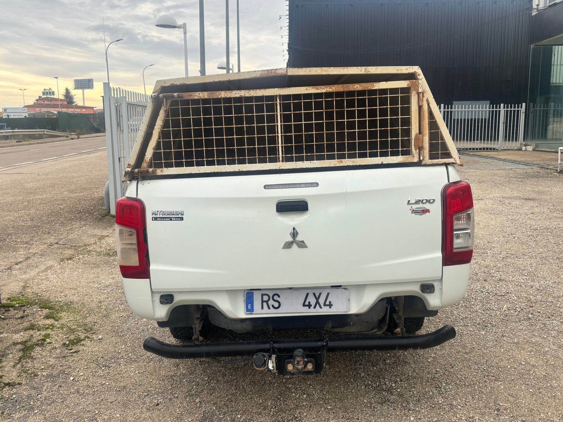 MITSUBISHI L200 2.3 DID CABINA XTRA PRO