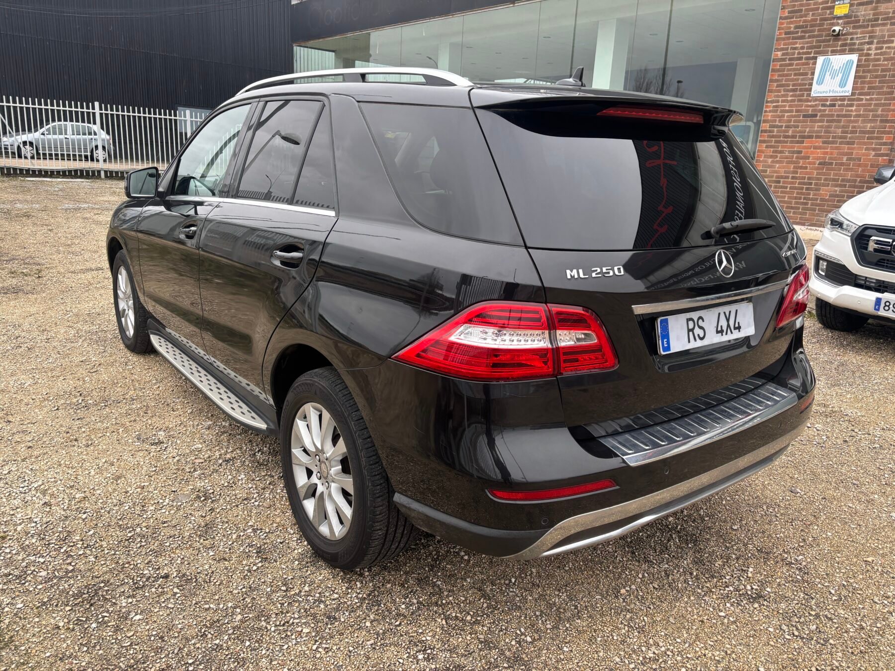 MERCEDES-BENZ ML 250 4MATIC