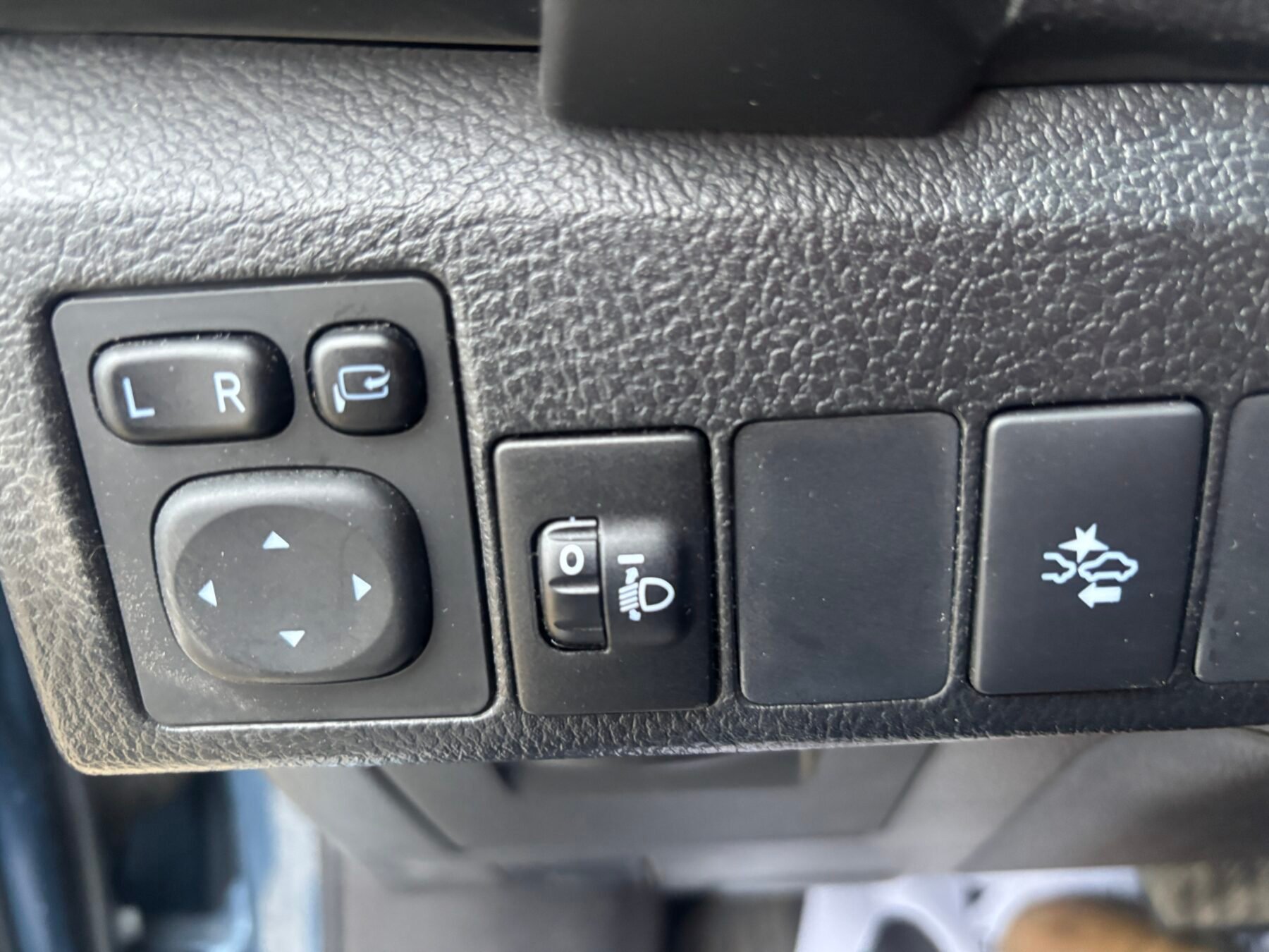 TOYOTA Auris TOURING SPORTS