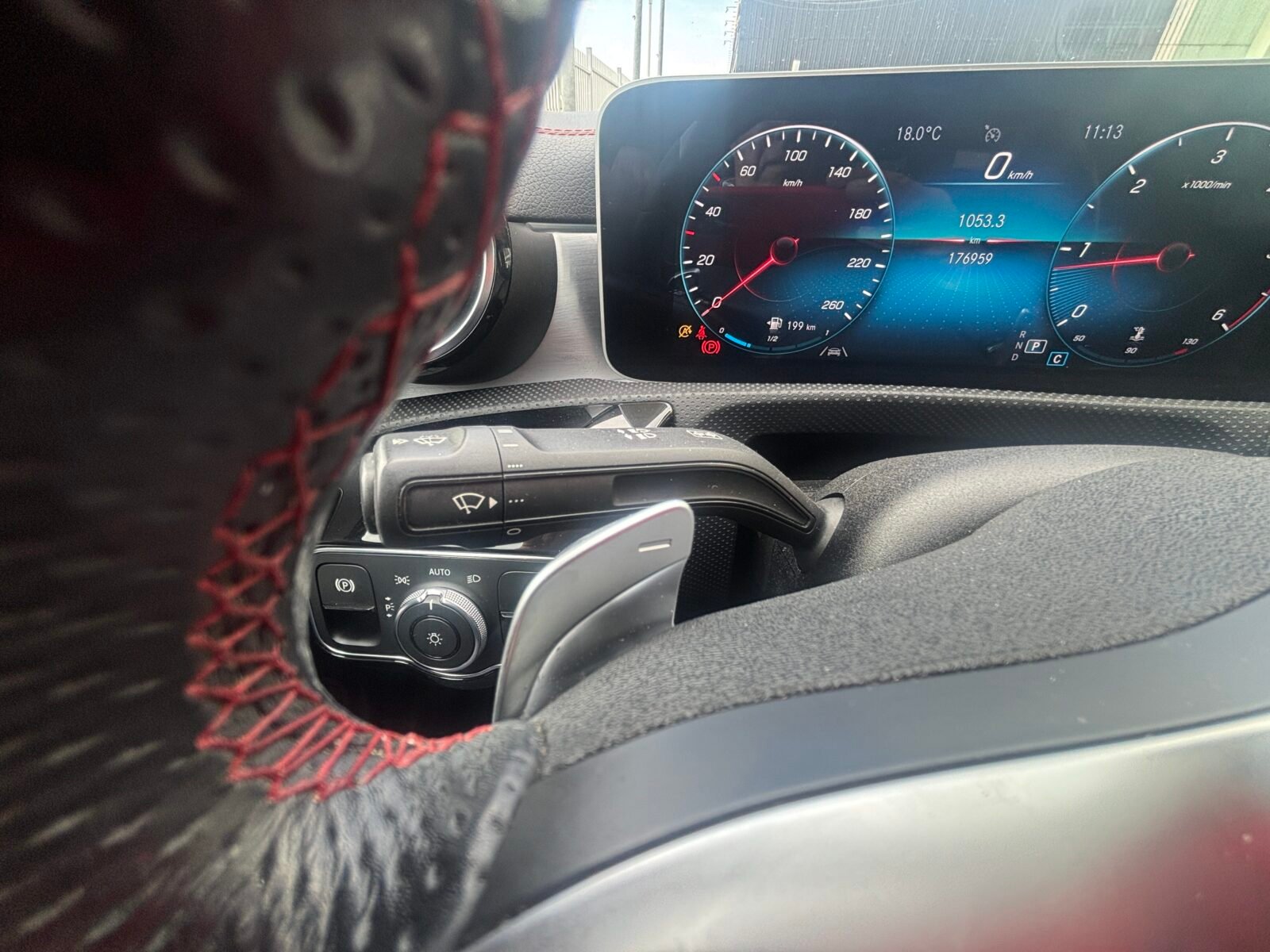 MERCEDES-BENZ CLA 200 D DCT
