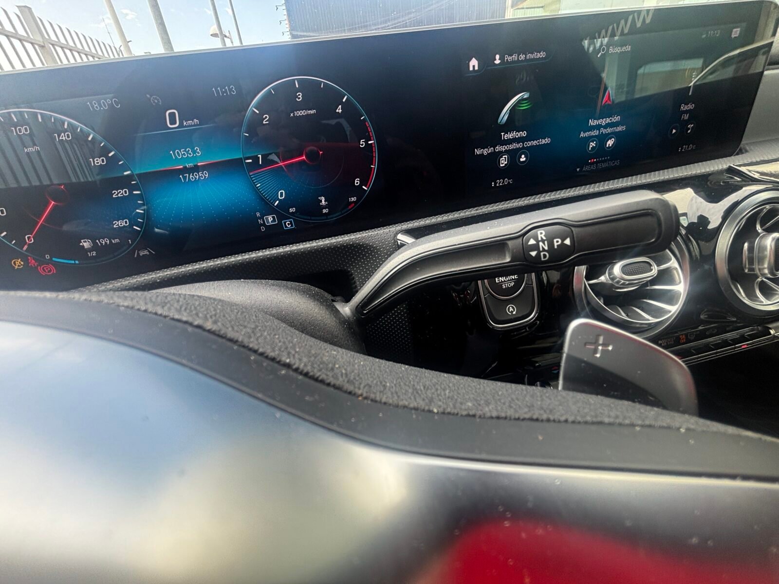 MERCEDES-BENZ CLA 200 D DCT