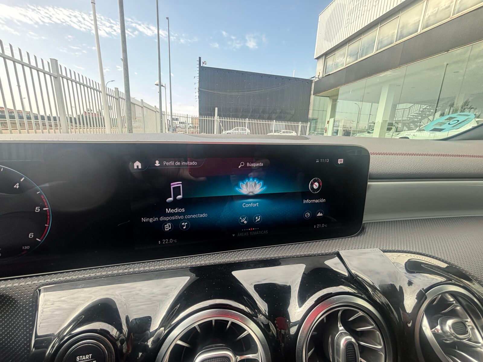 MERCEDES-BENZ CLA 200 D DCT