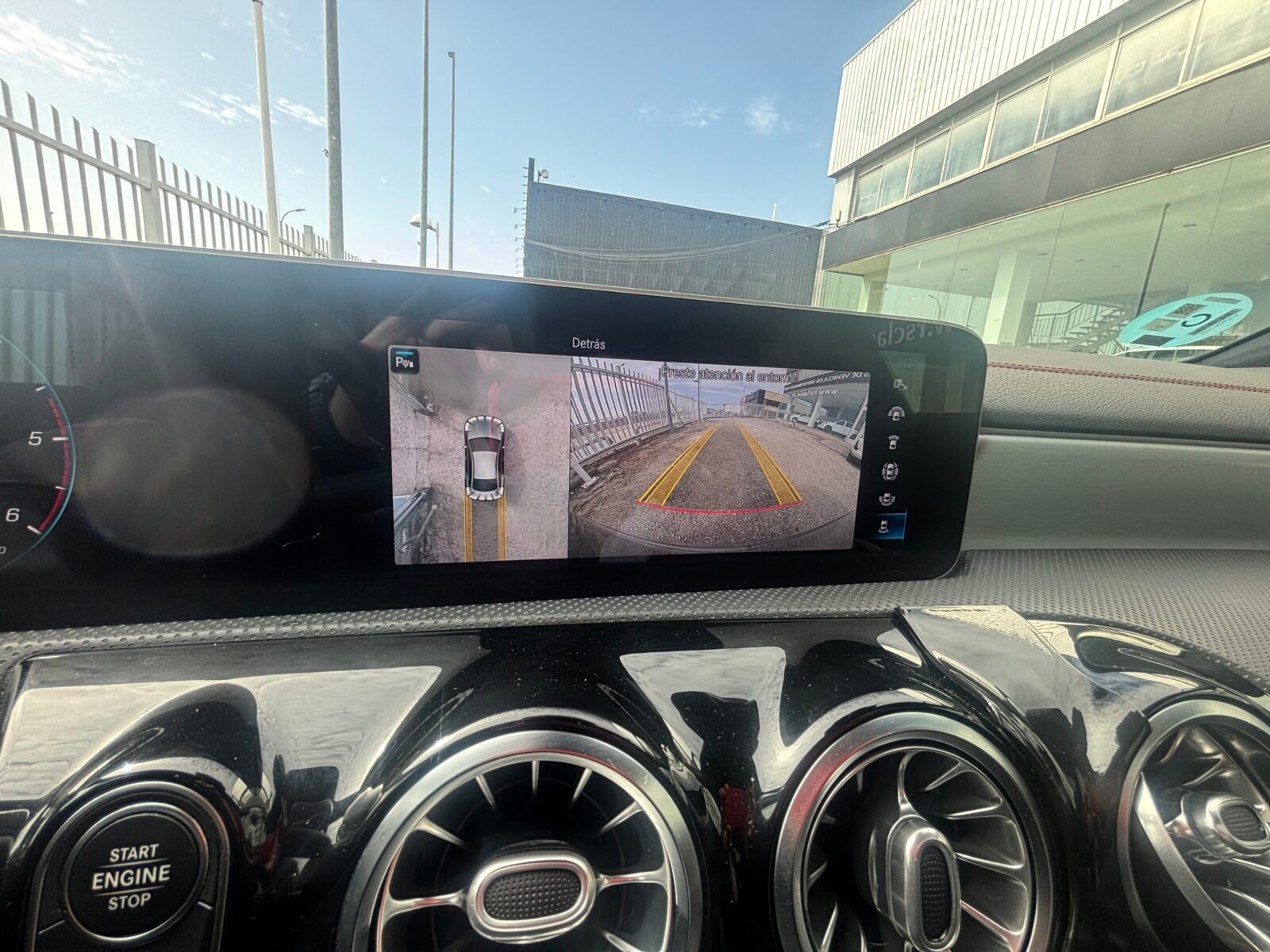 MERCEDES-BENZ CLA 200 D DCT