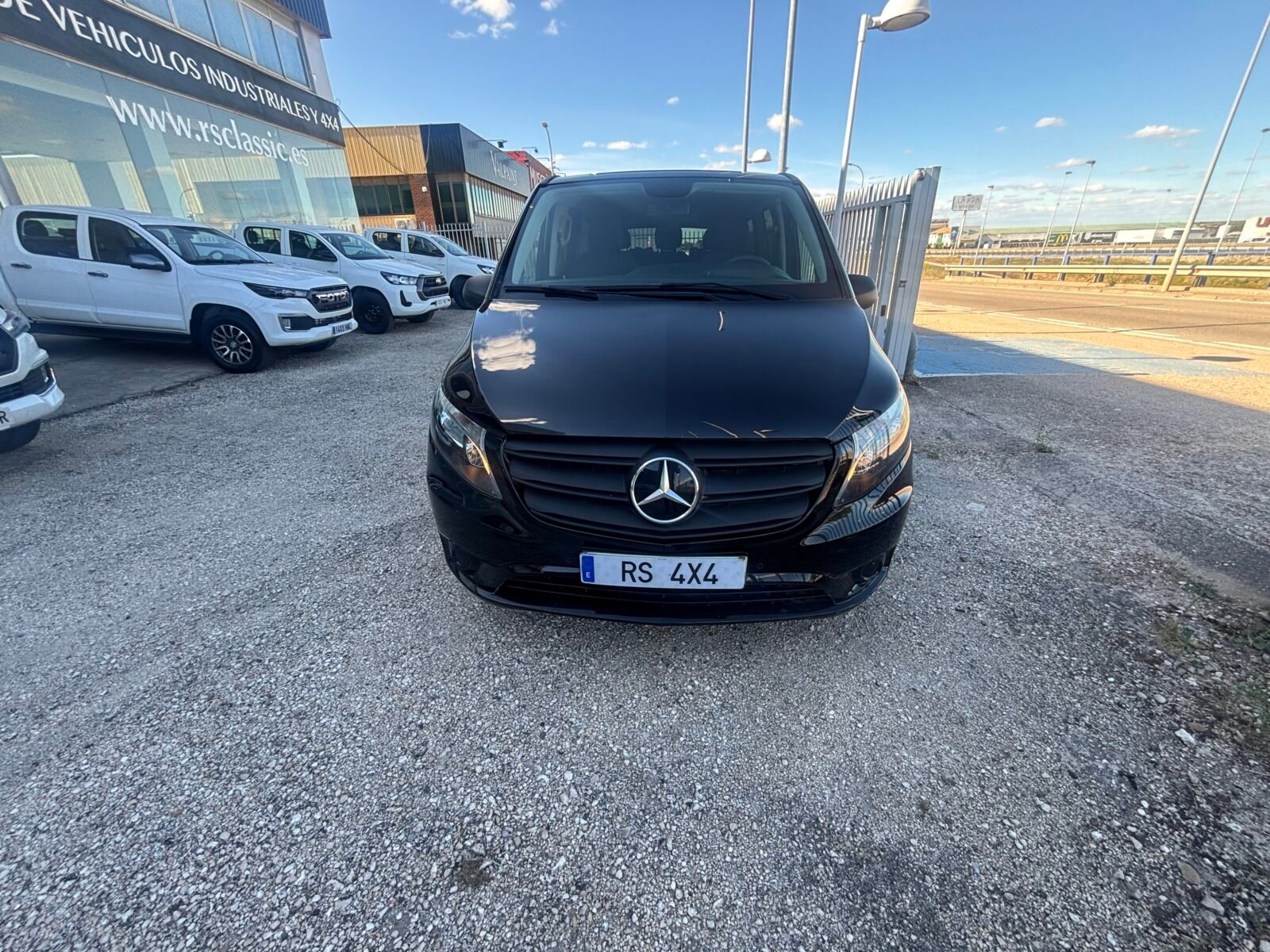 MERCEDES-BENZ tourer base extralarga